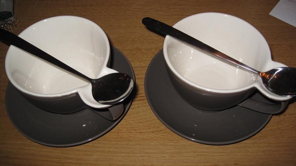 2x soepkom met lepel izgs, Ophalen of Verzenden, Zo goed als nieuw, Overige materialen