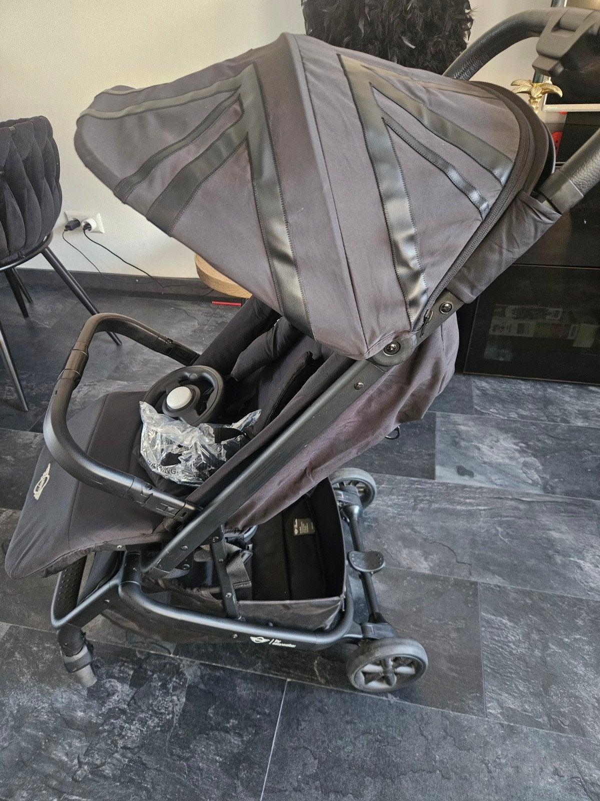 Easywalker MINI Buggy XS Oxford Black + regenhoes, Ophalen, Zo goed als nieuw, Overige merken, Regenhoes