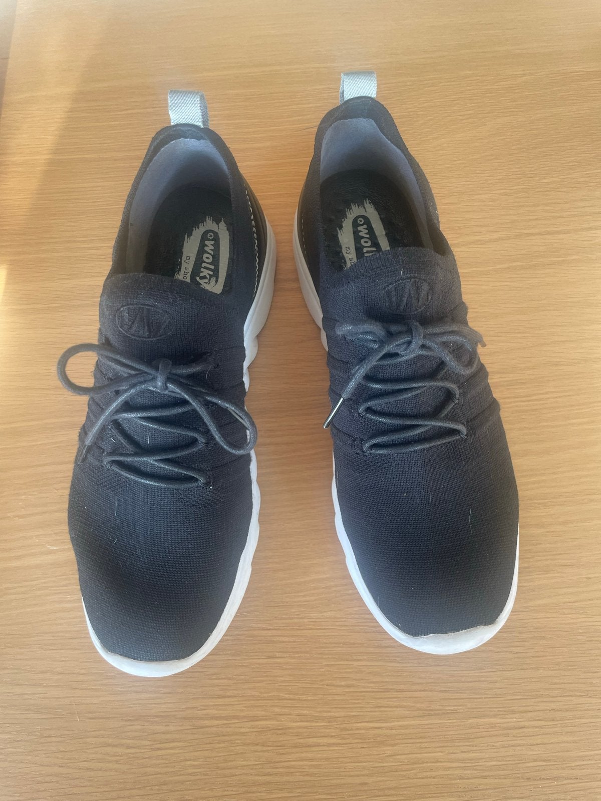 Wolky sneakers maat 40, Kleding | Dames, Ophalen of Verzenden, Gedragen, Zwart, Sneakers of Gympen