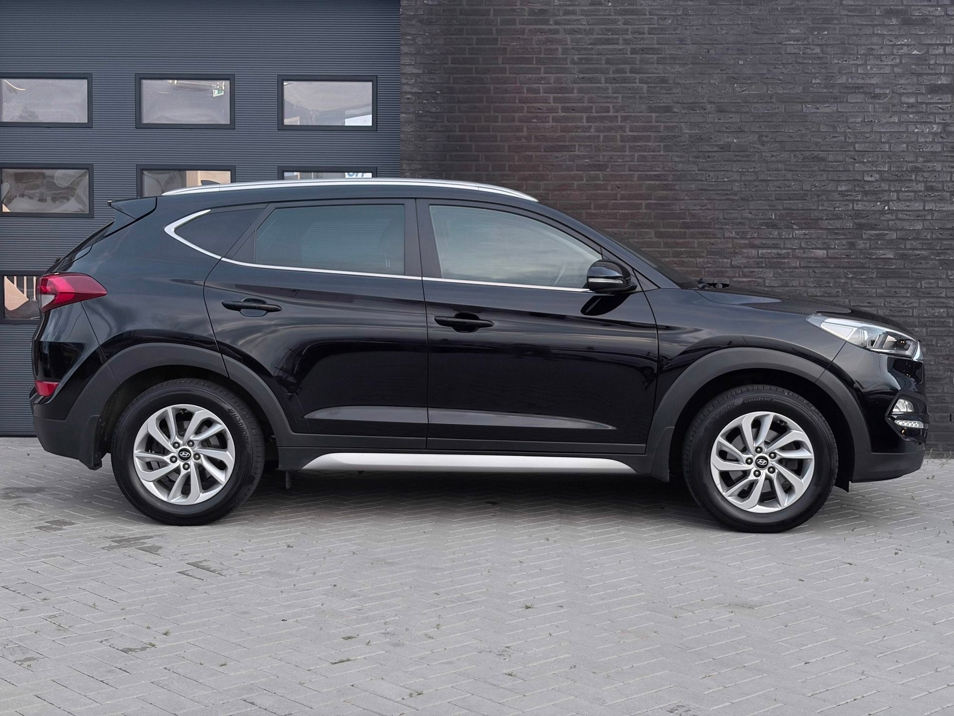 Hyundai Tucson 1.6 GDi Comfort |Cruise|Camera|Trekhaak|Deale, Auto's, Voorwielaandrijving, Dealer onderhouden, Stof, Gebruikt