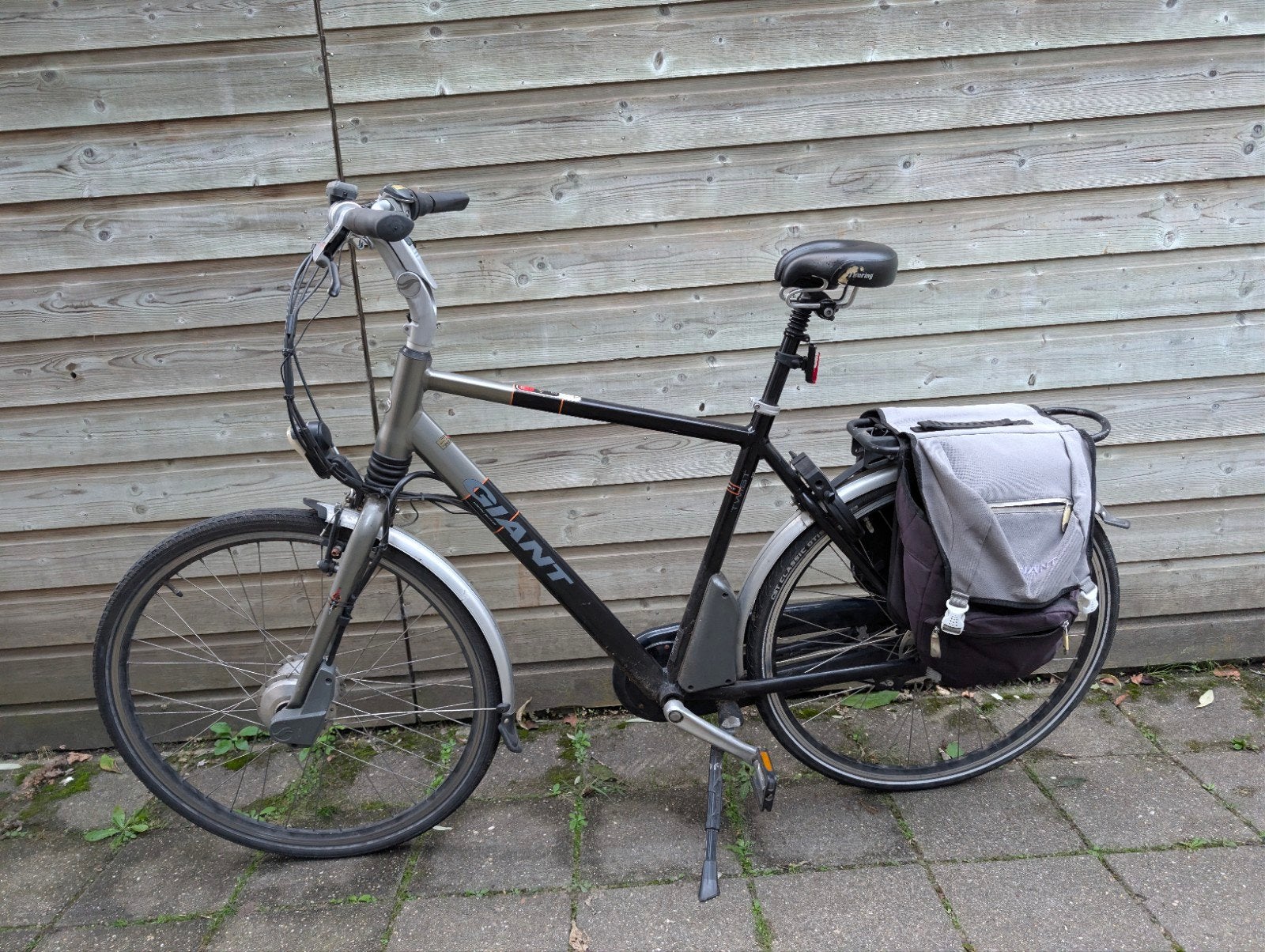 Giant elektrische fiets, Ophalen