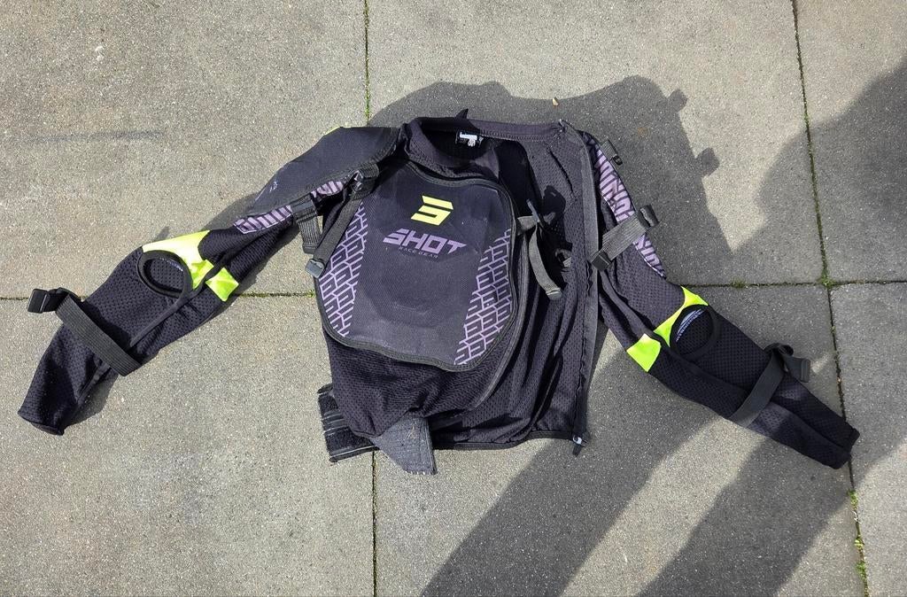 Shot kinderbodyprotector motorcross maat L, Motoren, Ophalen of Verzenden, Tweedehands