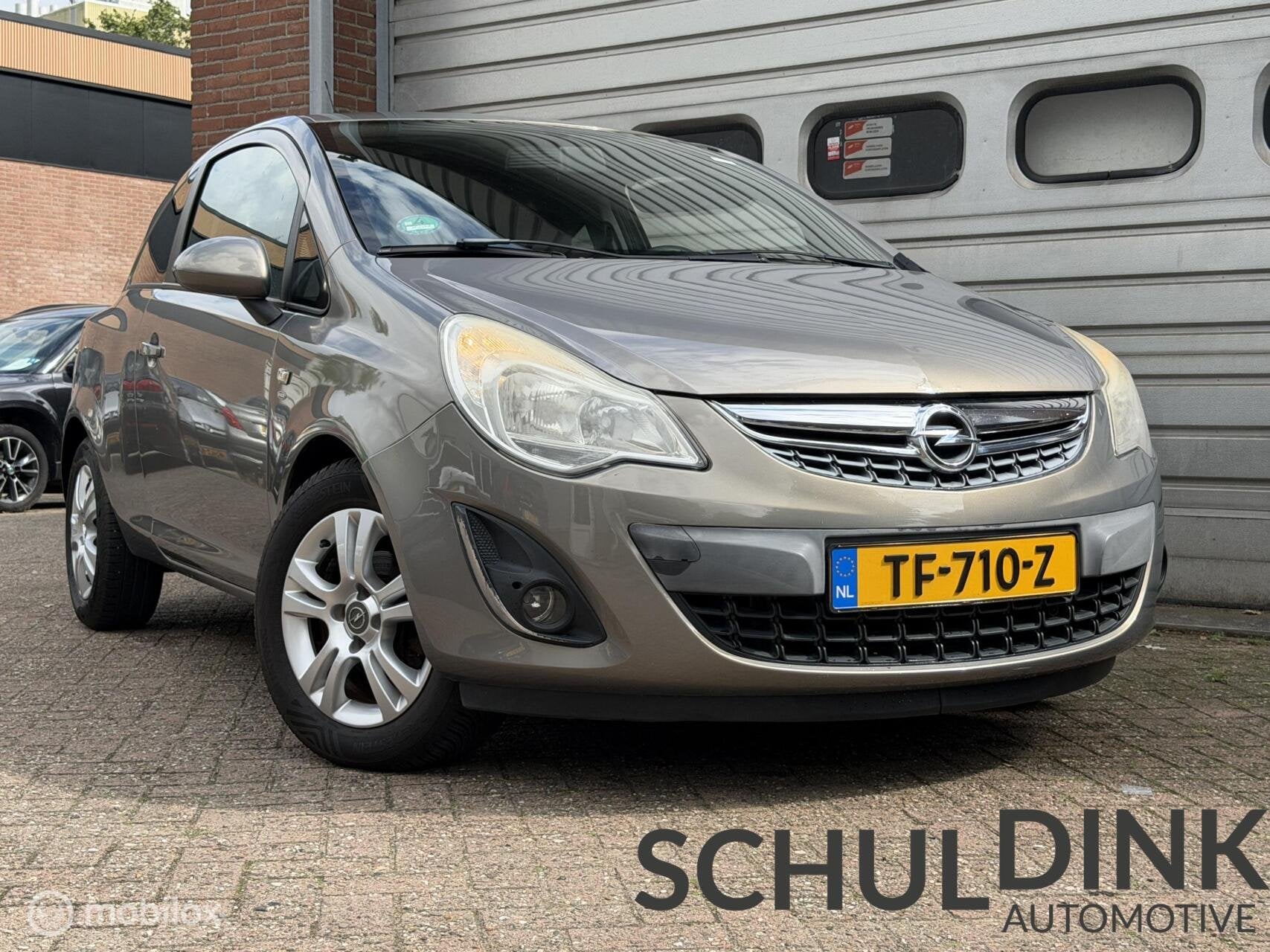 Opel Corsa 1.4-16V AIRCO|ELEKTRISCHE RAMEN|NIEUWE APK, Voorwielaandrijving, Euro 5, 1398 cc, Bruin