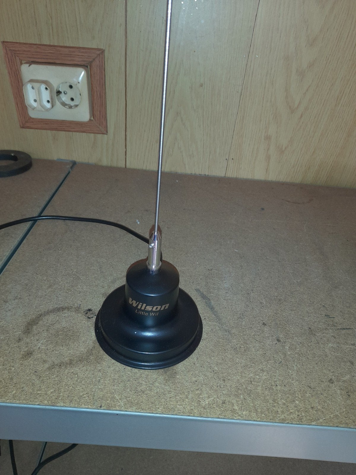 Wilson antenne, Ophalen of Verzenden, Zo goed als nieuw, Antenne