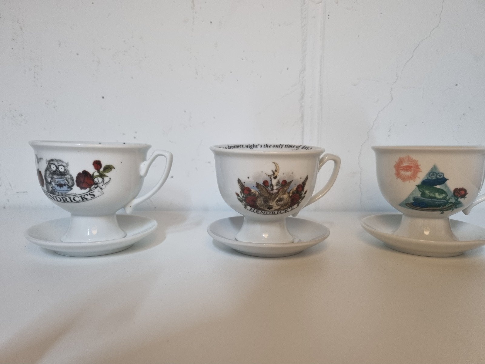 Hendrick's Gin theekopjes met schotels - Set van 3, Overige merken, Vintage, Ophalen of Verzenden, Zo goed als nieuw