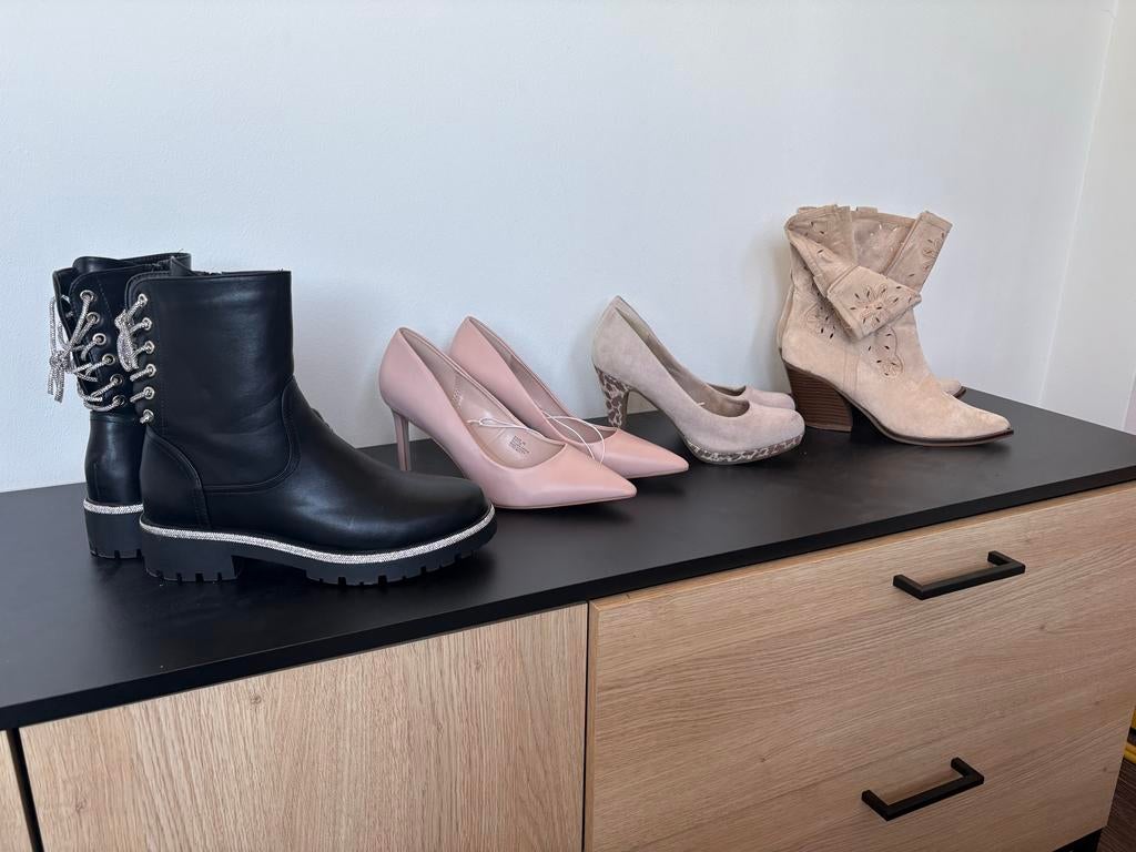 4 paar schoenen maat 41 - Diverse stijlen, Kleding | Dames, Schoenen, Ophalen, Gedragen, Overige kleuren, Overige typen