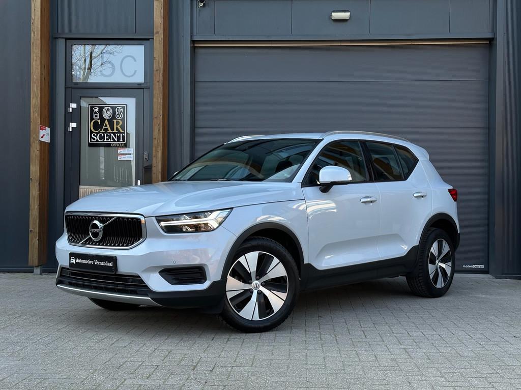 Volvo XC40 1.5 T2 Momentum Core Camera, Cruise Adaptive, Stu, Auto's, Voorwielaandrijving, Gebruikt, Euro 6, 129 pk