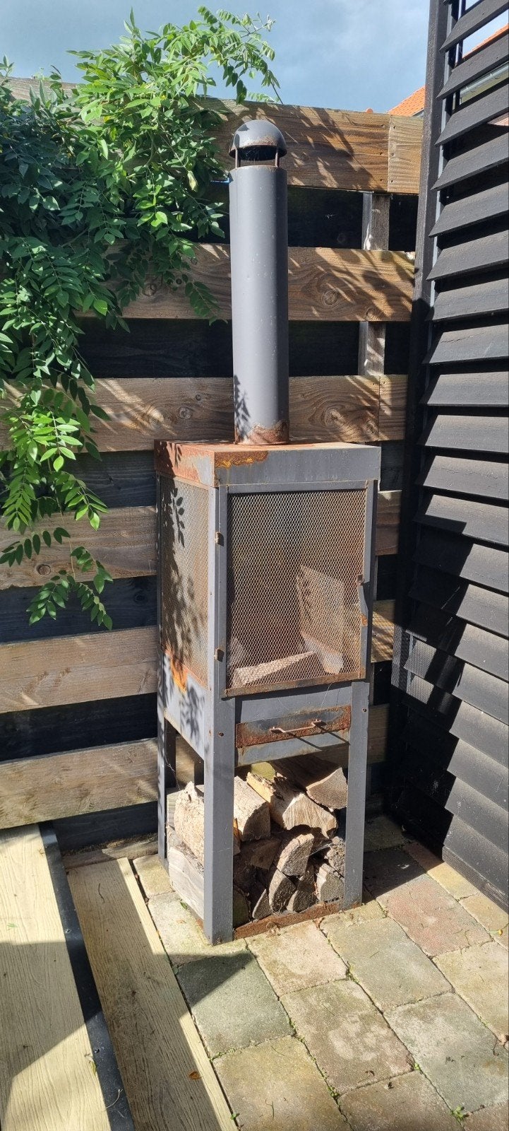 Vuurkorf met pijp - 40x40cm, 2 meter hoog, Ophalen, Gebruikt, Vuurkorf