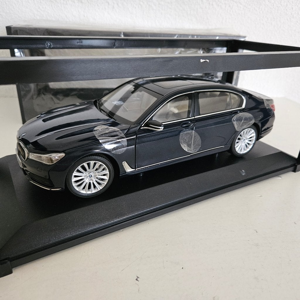 ISCALE: BMW 750 LI G12 2016, Hobby en Vrije tijd, Ophalen of Verzenden, Nieuw, Auto, Overige merken