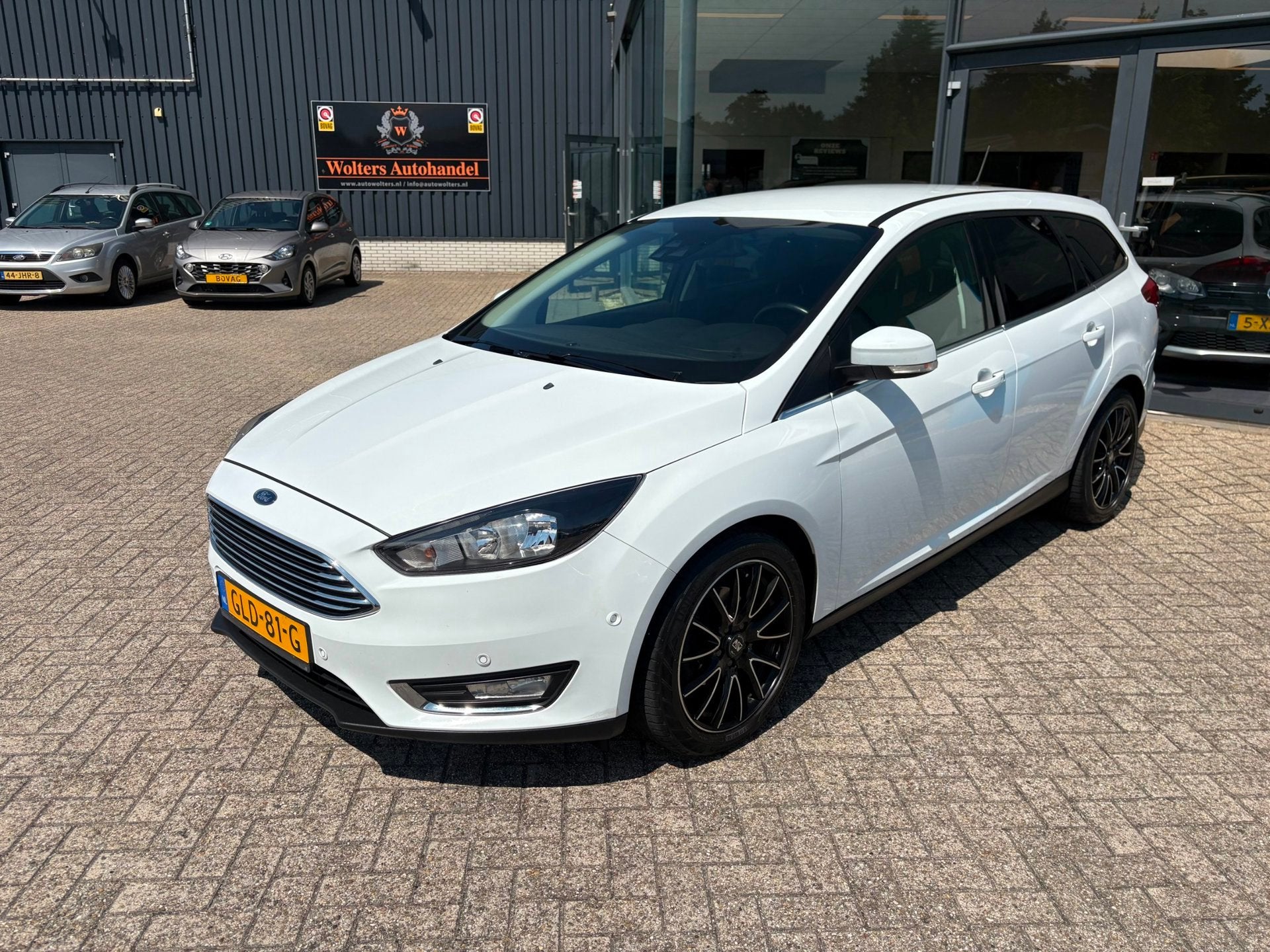 Ford Focus Wagon 1.0 Lease Edition, Auto's, Gebruikt, Wit, Handgeschakeld, 3 cilinders
