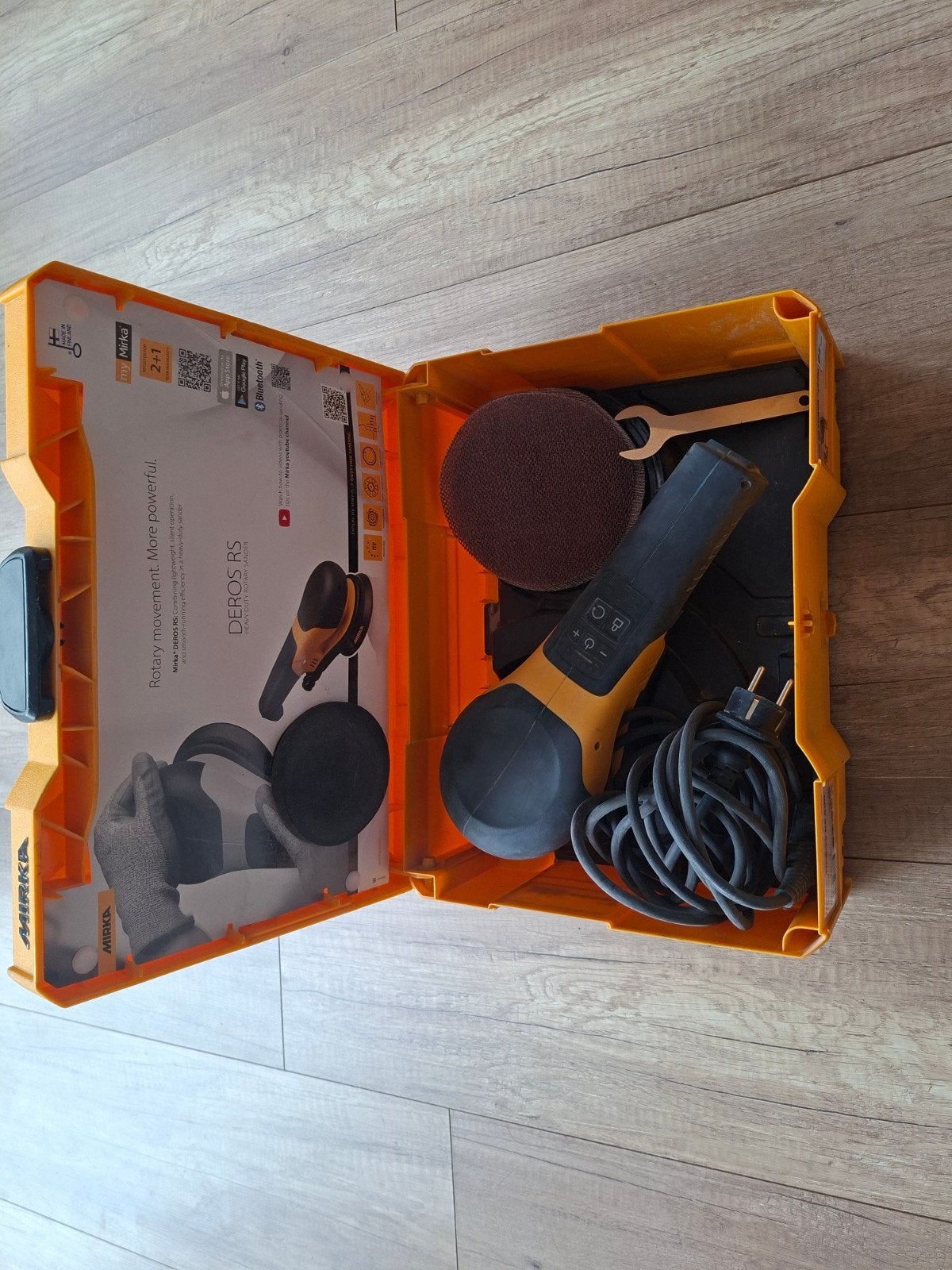 deros rs 600 half jaar oud
Mirka DEROS RS, Doe-het-zelf en Verbouw, Ophalen, Zo goed als nieuw, 600 tot 1200 watt, Overige typen