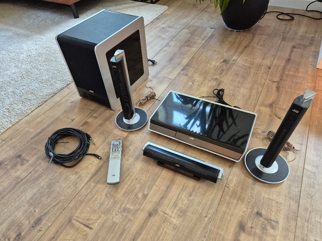 JVC surround system 3.1 soundbar dvd, Ophalen, Zo goed als nieuw, Dvd-speler, JVC