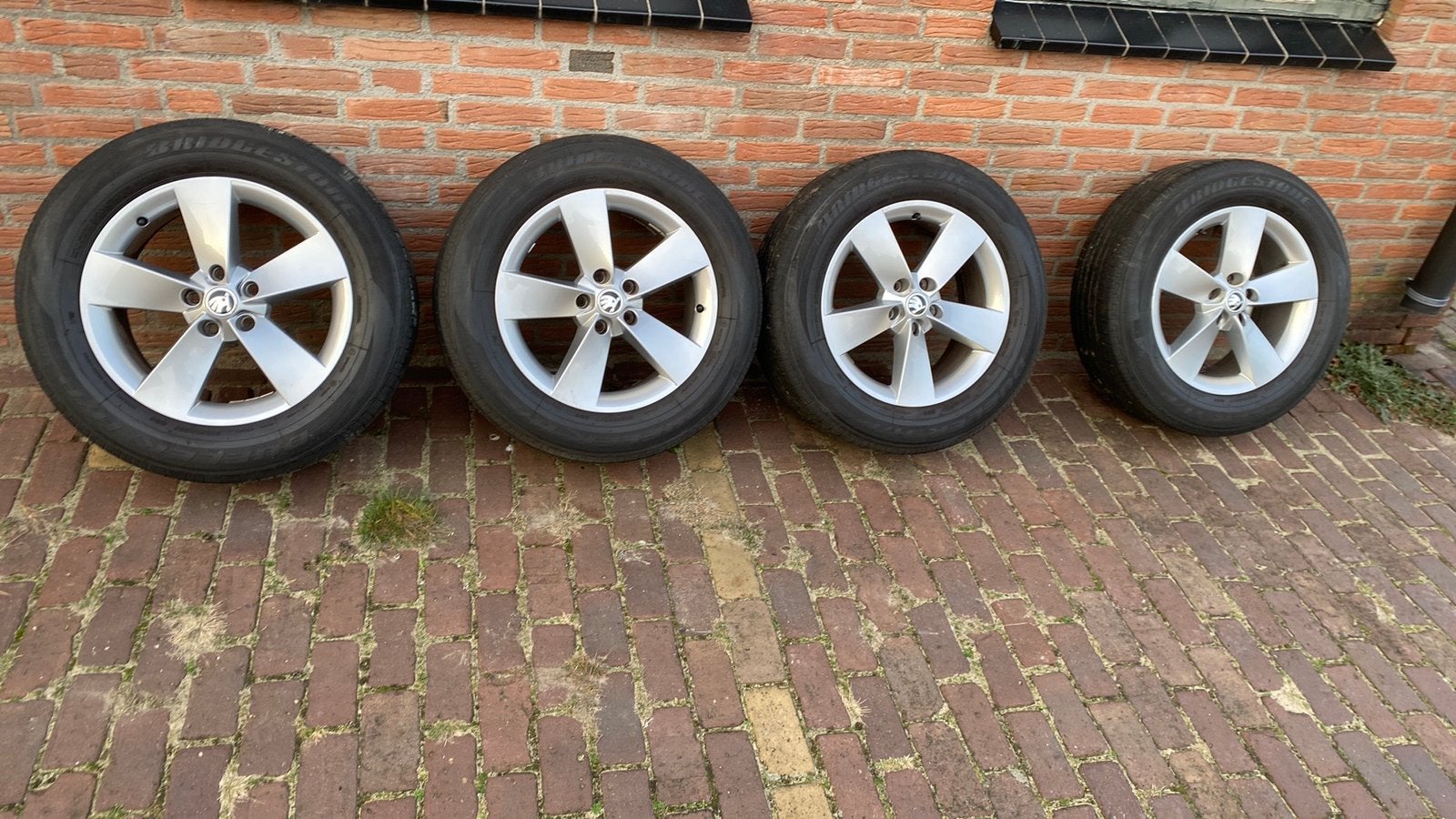 Skoda kodiaq vw velgen 215/65R17, Ophalen of Verzenden, Zo goed als nieuw