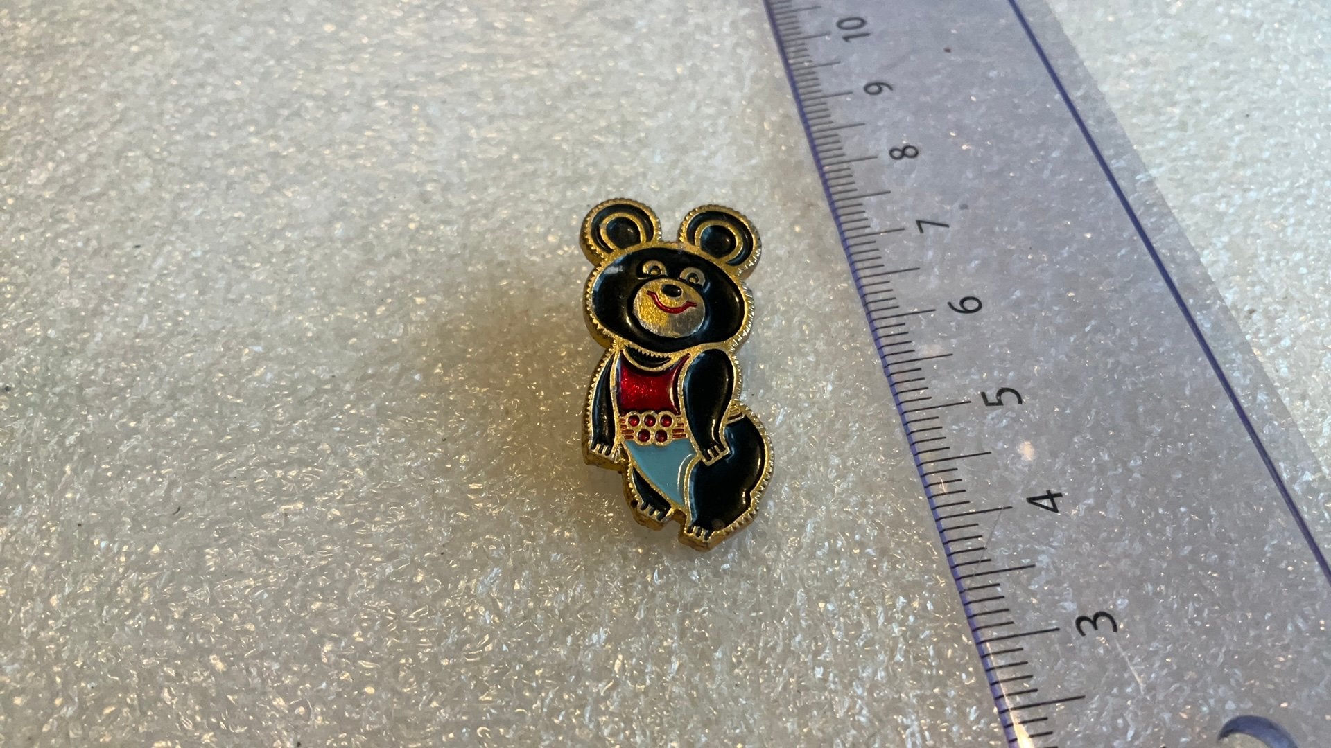 Broche Misch mascotte Olympische spelen 1980 Moskou, Ophalen of Verzenden, Zo goed als nieuw, Sport
