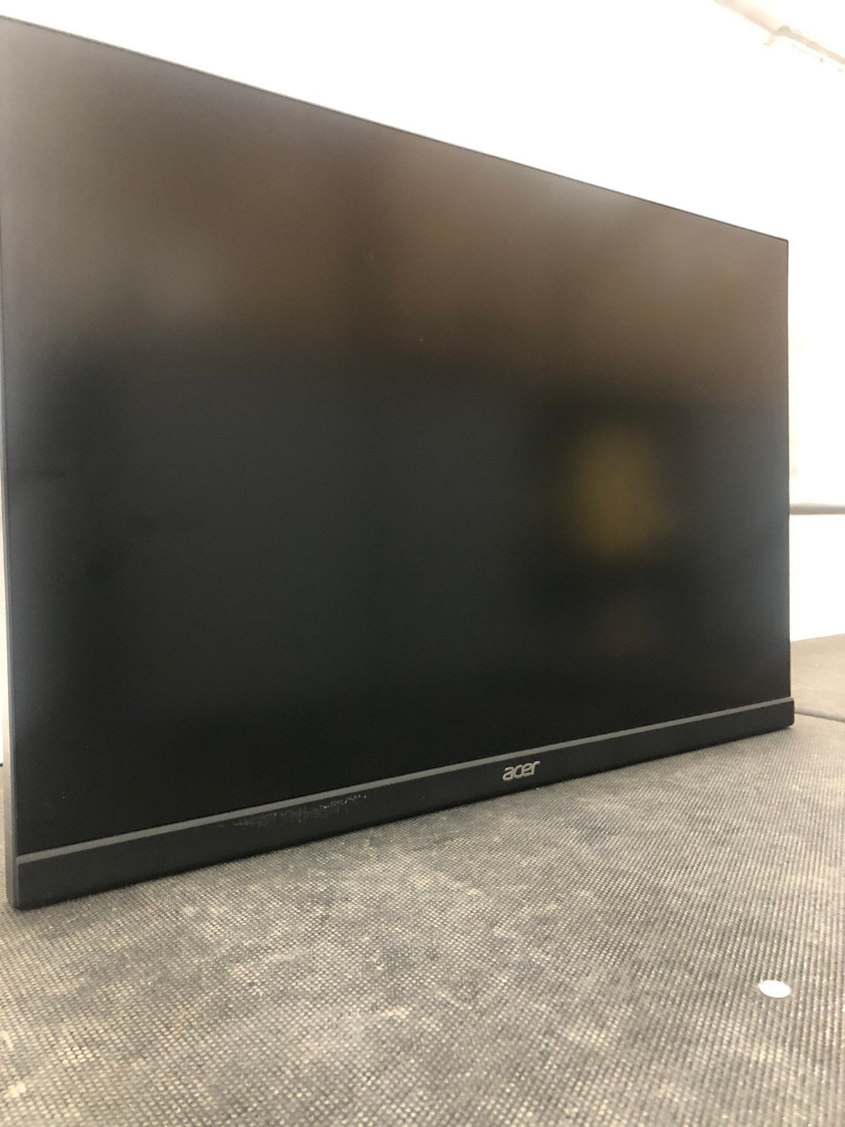 Acer B7 monitör, Computers en Software, Monitoren, Ophalen, HD, In hoogte verstelbaar, 60 Hz of minder