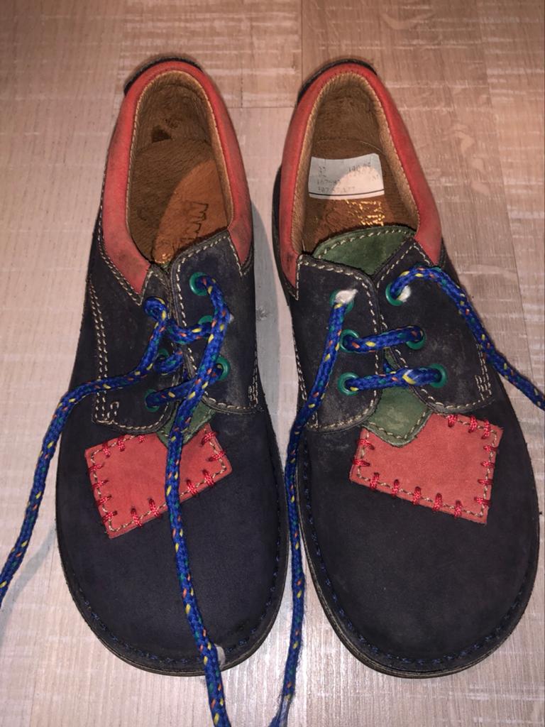 Leuke nieuwe en comfortabele Aimke schoenen, maat 32, Kinderen en Baby's, Kinderkleding | Schoenen en Sokken, Jongen of Meisje
