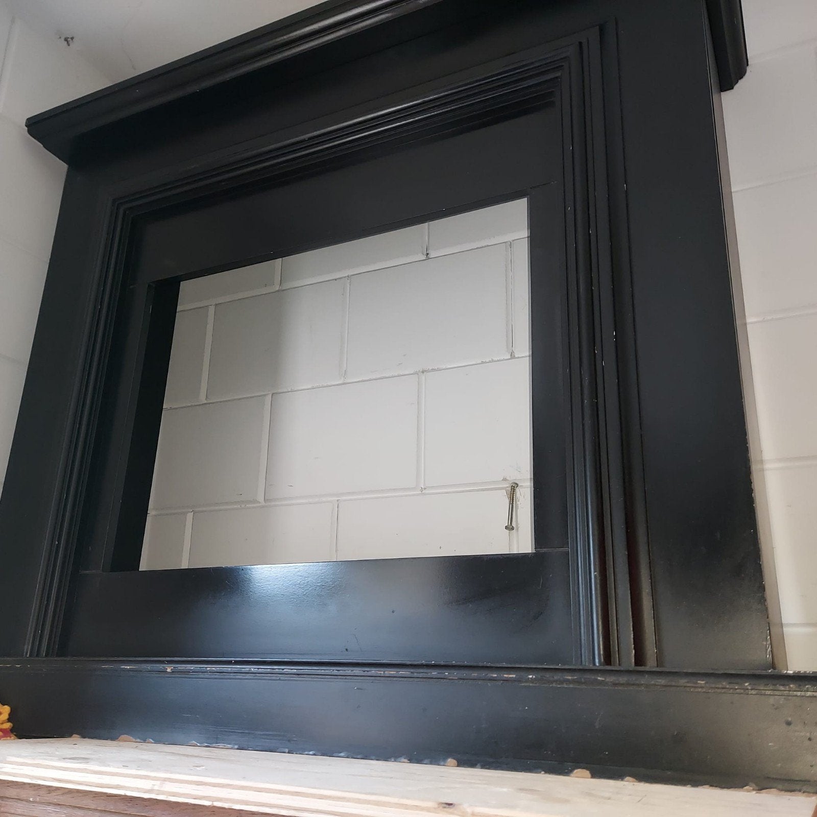 Zwarte Schouwombouw voor Haard - Klassiek Design, Ophalen