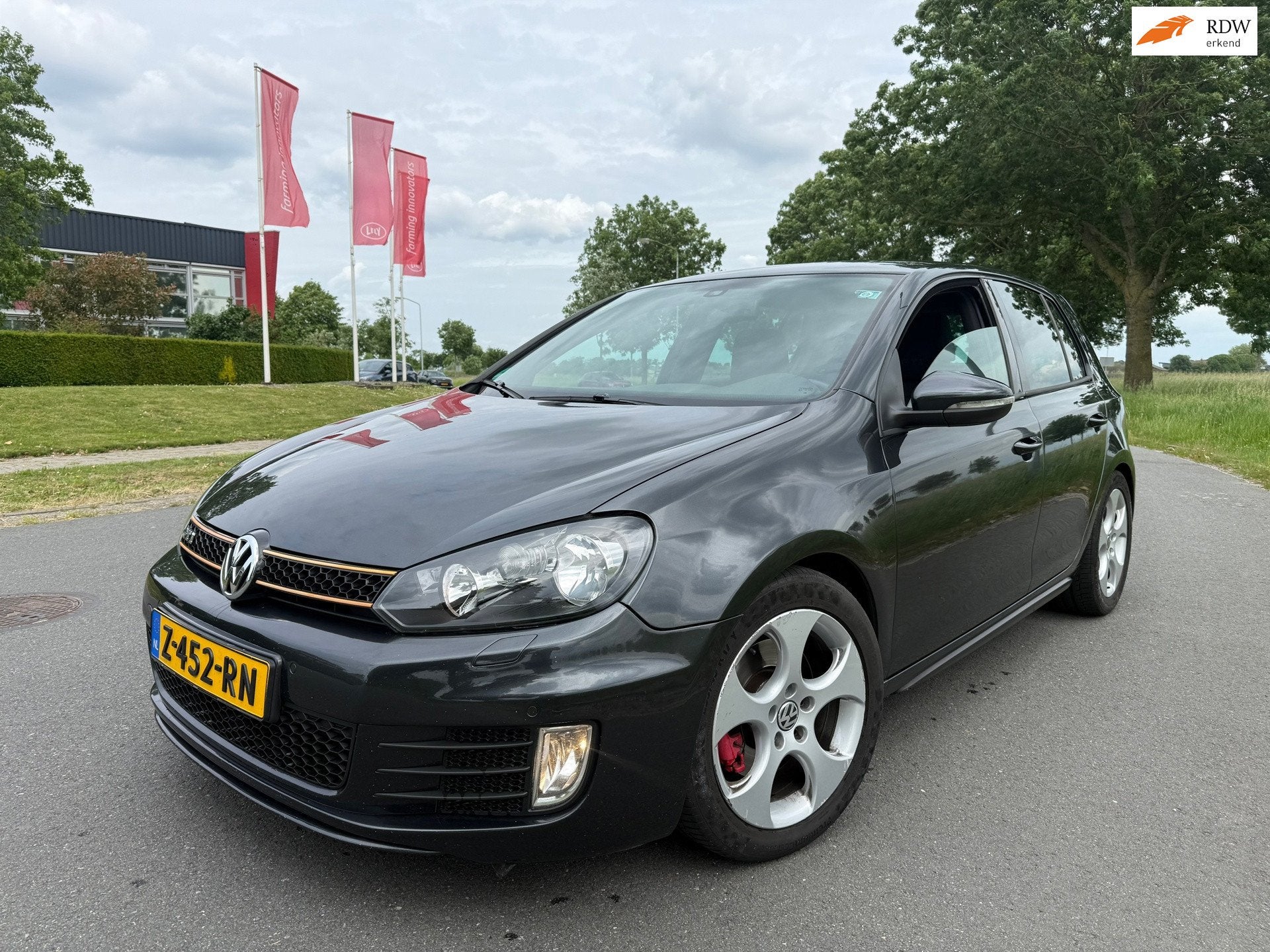 Volkswagen GOLF 2.0 GTI DSG/CLIMA/APK 6-2027, Gebruikt, 4 cilinders, Alcantara, Zwart