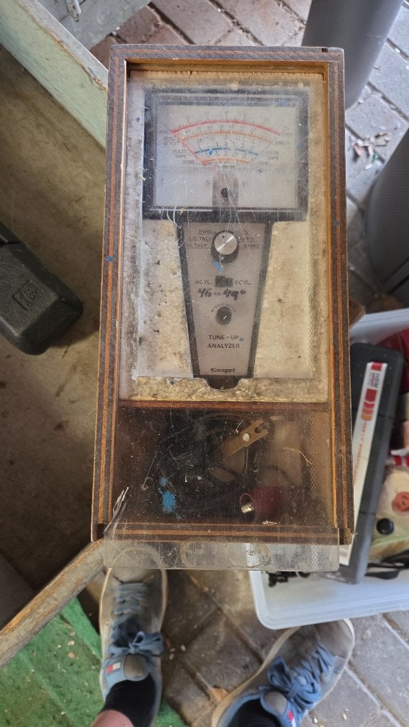 Sanpet Tune-Up Analyzer, een vintage analoge tester, Ophalen