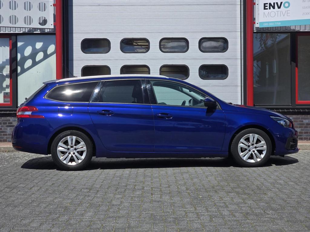Peugeot 308 SW 1.2 PureTech Blue Lease Exec. Navi/Pano/Clima, Voorwielaandrijving, Stof, Gebruikt, Met garantie (alle)