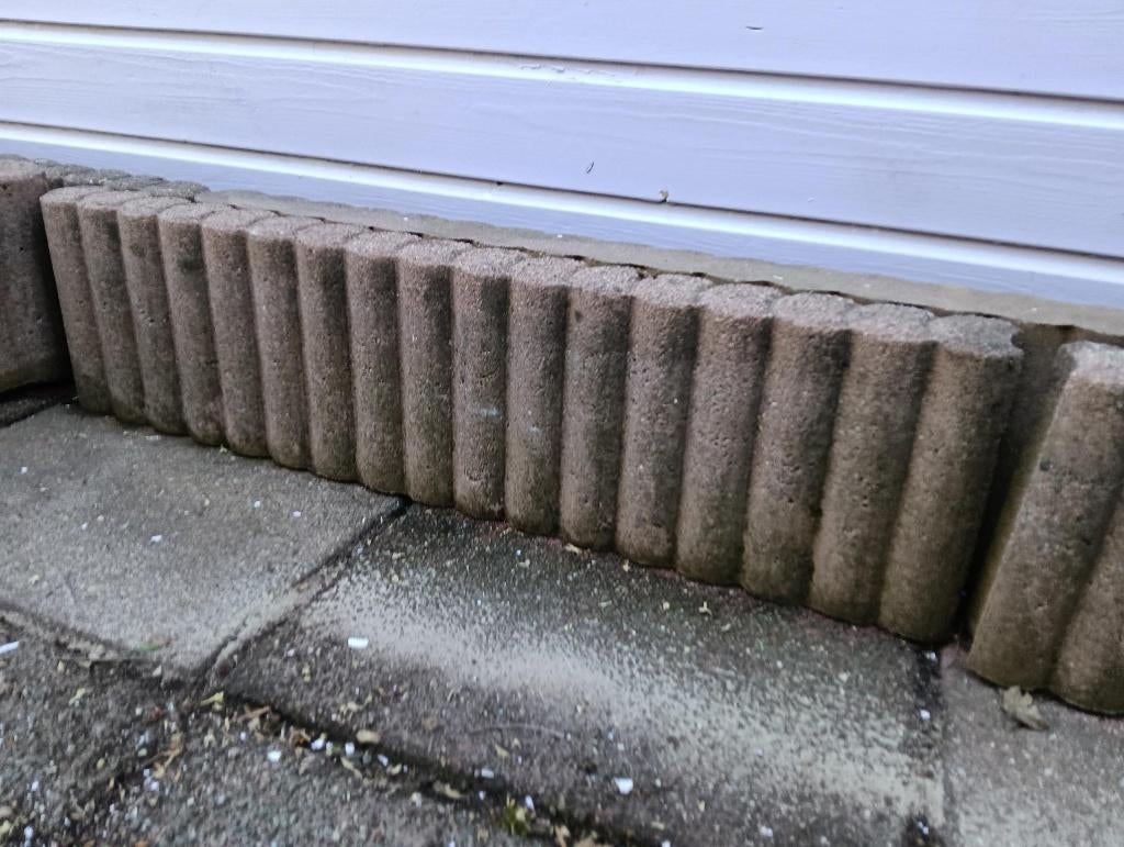 Te Koop rode betonnen borderranden / palissade, Tuin en Terras, Ophalen, Gebruikt, 100 tot 200 cm, Border