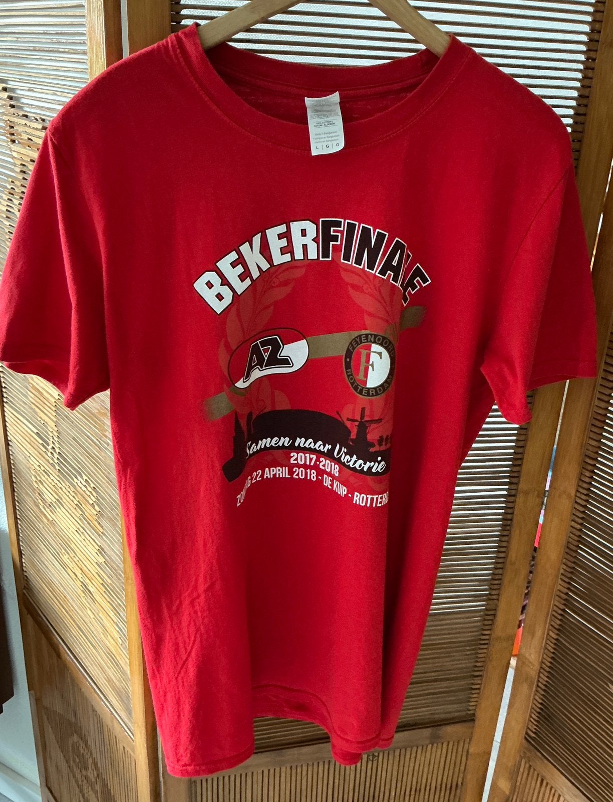 T.SHIRT AZ - FEIJENOORD  Bekerfinale  2017-2018 in de KUIP, Maat L, Ophalen of Verzenden, Gebruikt, Shirt