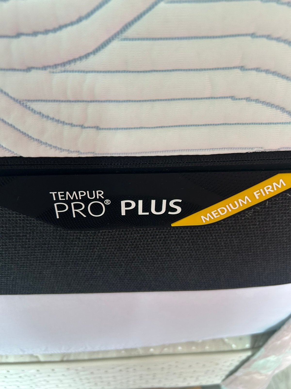 Tempur Pro Plus medium firm, Ophalen, Eenpersoons, Zo goed als nieuw, 80 cm