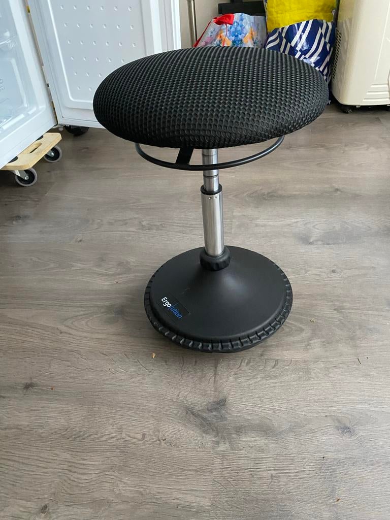 Ergonomische Pedicure Stoel - ErgoSolution, Gebruikt, Zwart, Ophalen of Verzenden, Bureaukruk