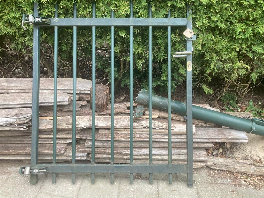 ABC loophek breed 125 cm hoog 145 cm, Met poort, Gebruikt, IJzer, Spijlenhekwerk