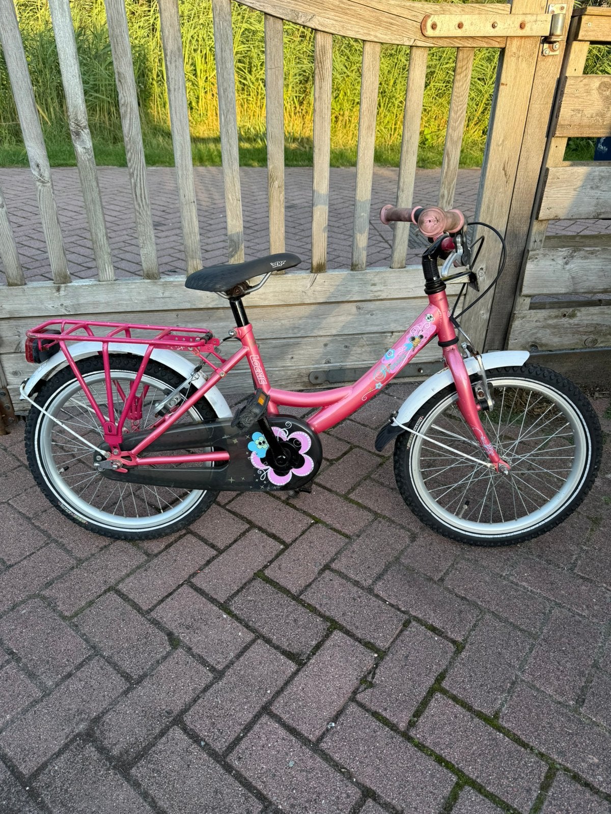 Loekie princes meisjesfiets 18 inch, Ophalen, Zo goed als nieuw, 18 inch, Handrem