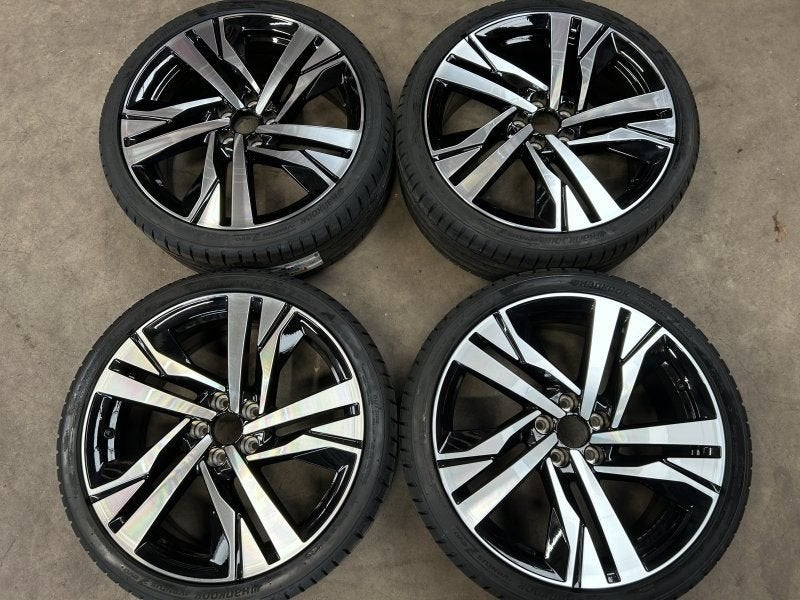 19 inch originele velgen + zomerbanden Peugeot 308, 19 inch, -, -, Banden en Velgen