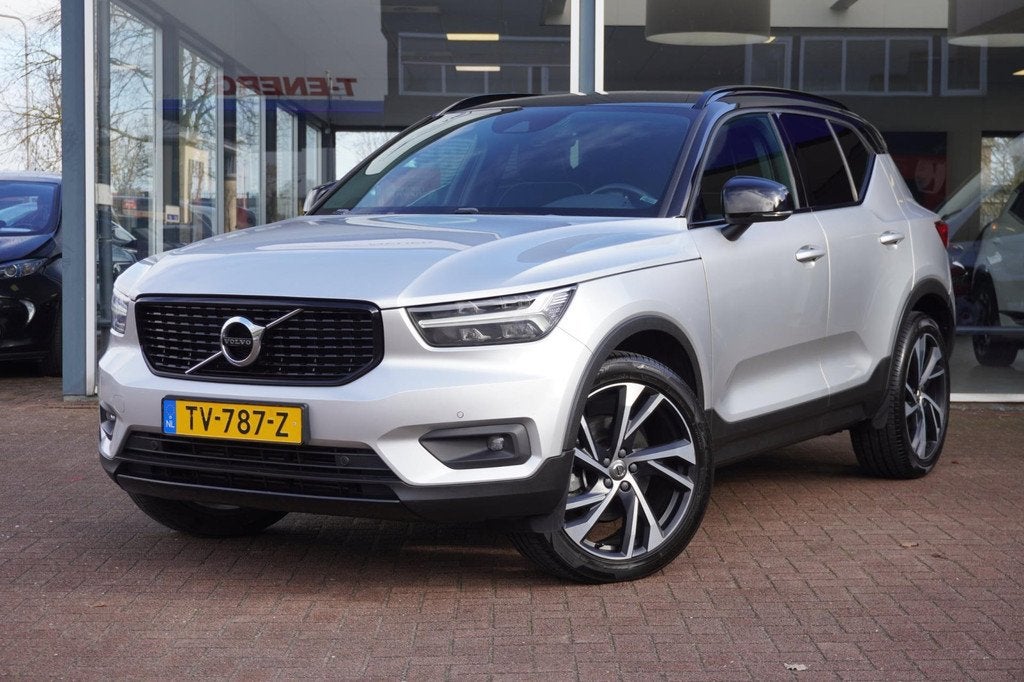 Volvo XC40 2.0 T4 R-Design Automaat | Airco | Navigatie | Vo, Auto's, Volvo, 15 km/l, Euro 6, Origineel Nederlands, Bedrijf
