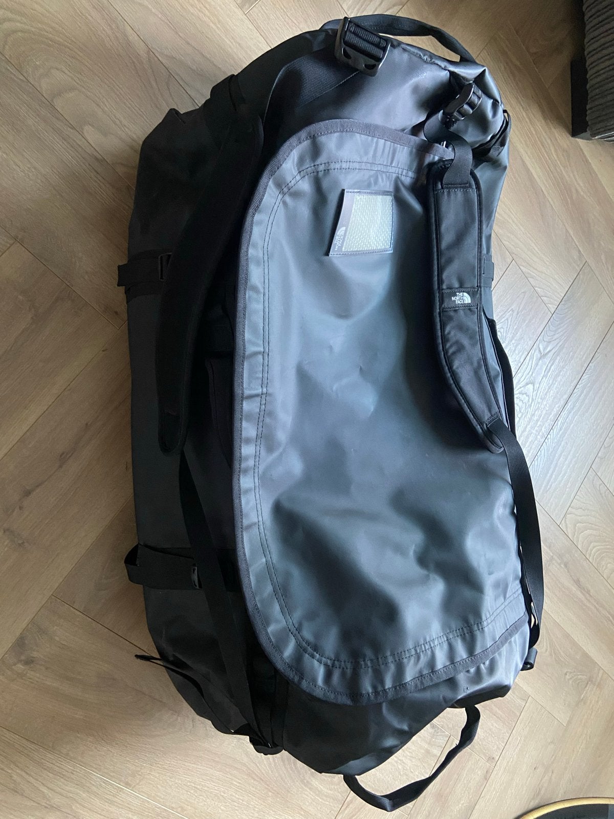 The North Face Base Camp Duffel XXL - 150L Zwart, Sieraden, Tassen en Uiterlijk, Tassen | Reistassen en Weekendtassen, 30 cm of meer