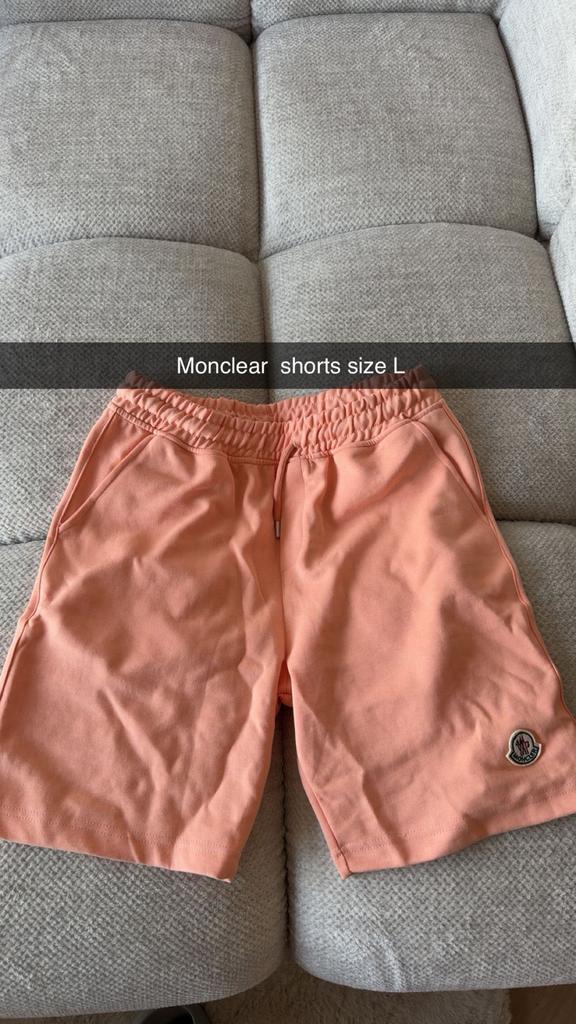 Monclear shorts maat L, Ophalen of Verzenden, Zo goed als nieuw, Maat 52/54 (L), Oranje