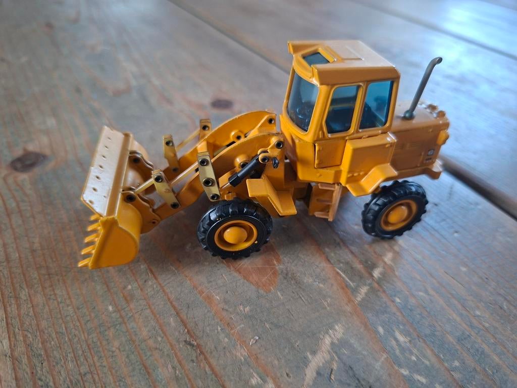 JOAL CAT 920 LOADER, Hobby en Vrije tijd, Modelauto's | 1:50, Ophalen of Verzenden, Zo goed als nieuw, Hijskraan, Tractor of Landbouw