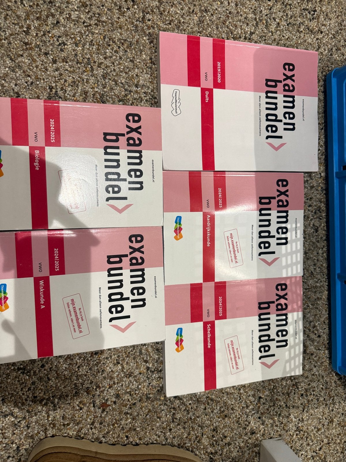 Examenbundel VWO Wiskunde A, Scheikunde, Aardrijkskunde, Bio, Boeken, Schoolboeken, Ophalen of Verzenden, Zo goed als nieuw, VWO