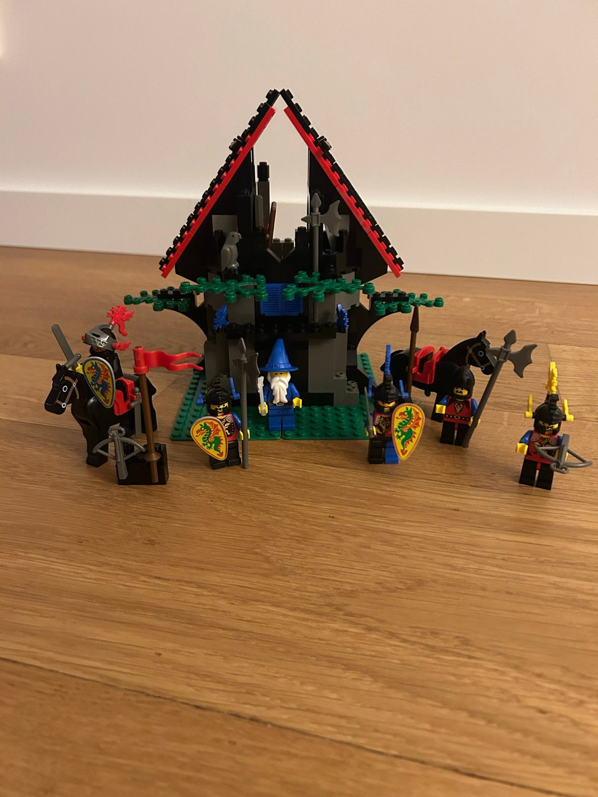 Lego Castle 6048 Majisto's Magical Workshop & 6009, Ophalen of Verzenden, Gebruikt