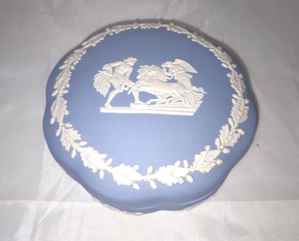 Wedgwood Japerware Blue achthoekige dekseldoos, Ophalen of Verzenden