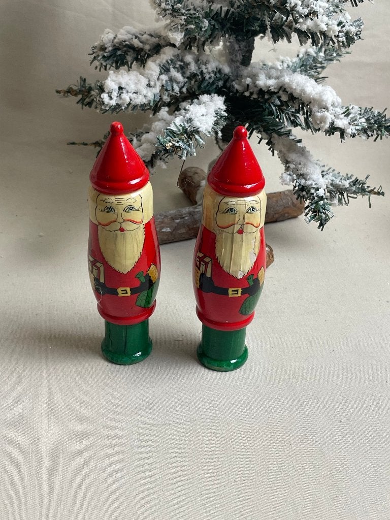 2 houten kerstmannetjes kerstversiering, Ophalen of Verzenden, Gebruikt