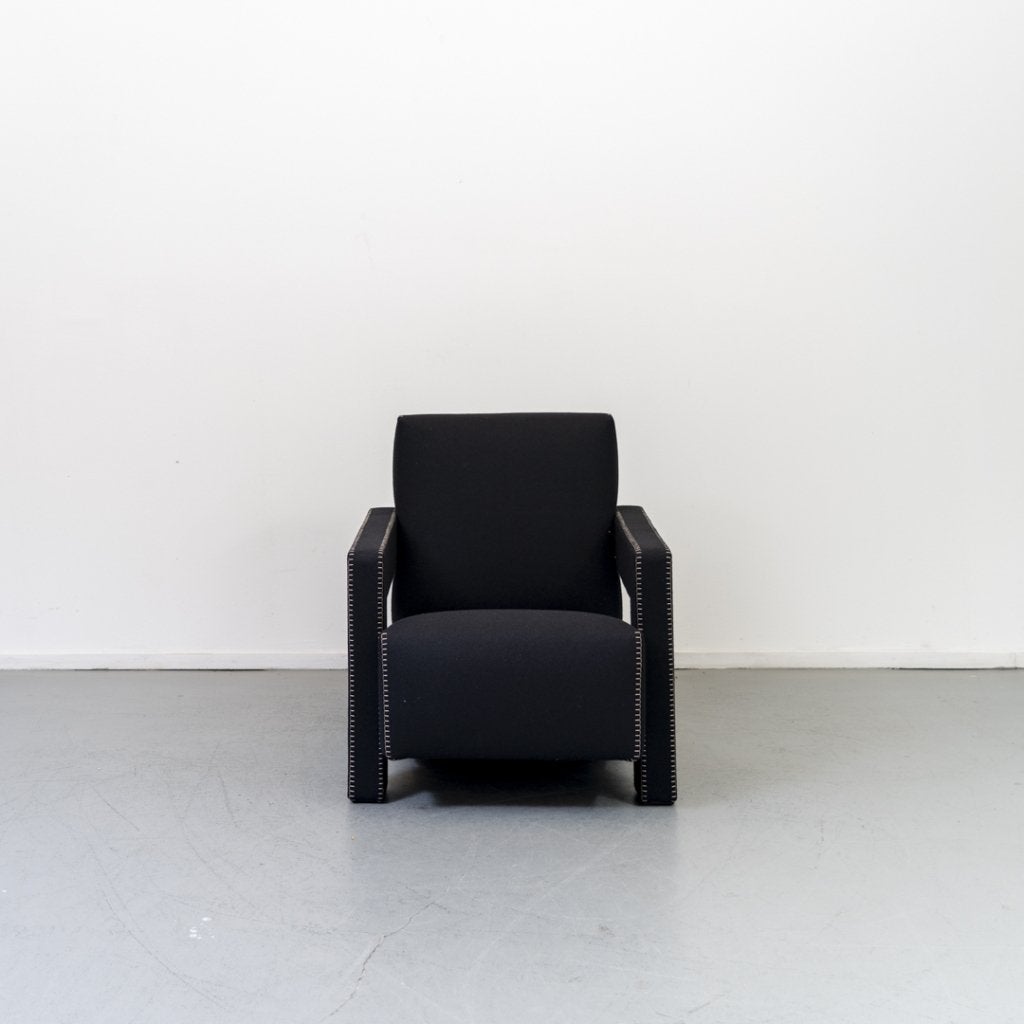 2x Cassina Utrecht G Rietveld 637 Stoel Zwart – Stof, Huis en Inrichting, Fauteuils, Niet ingevuld, Niet ingevuld, Nieuw, Ophalen of Verzenden