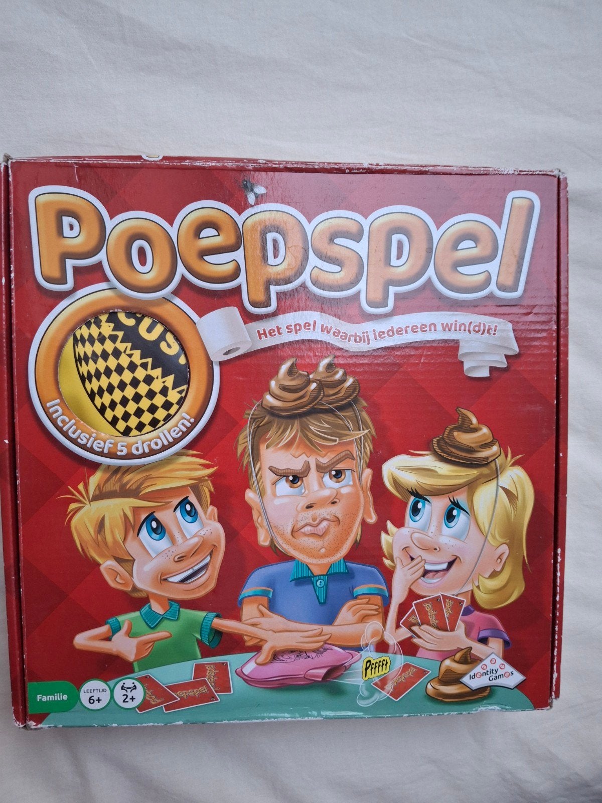 poepspel.  Leuk voor het hele gezin!, Drie of vier spelers, Ophalen of Verzenden, Gebruikt, Identity Games