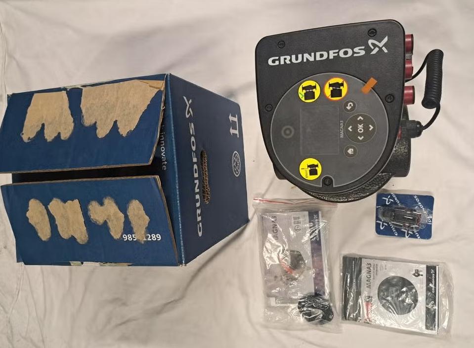 Nieuwe Grundfos Magna3 25-40-180 Circulatiepomp, Doe-het-zelf en Verbouw, Verwarming en Radiatoren, Minder dan 30 cm, Overige typen