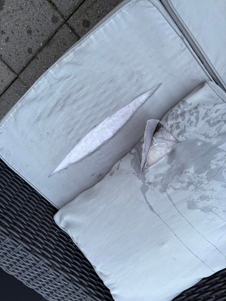 Gratis Loungebank met beschadigingen - zelf schoonmaken, Ophalen, Gebruikt, Loungeset, Wicker