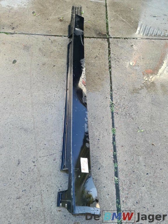 Sideskirt links zwart BMW 5-serie E60 E61 51717066221, Gebruikt, Ophalen of Verzenden, BMW, BMW