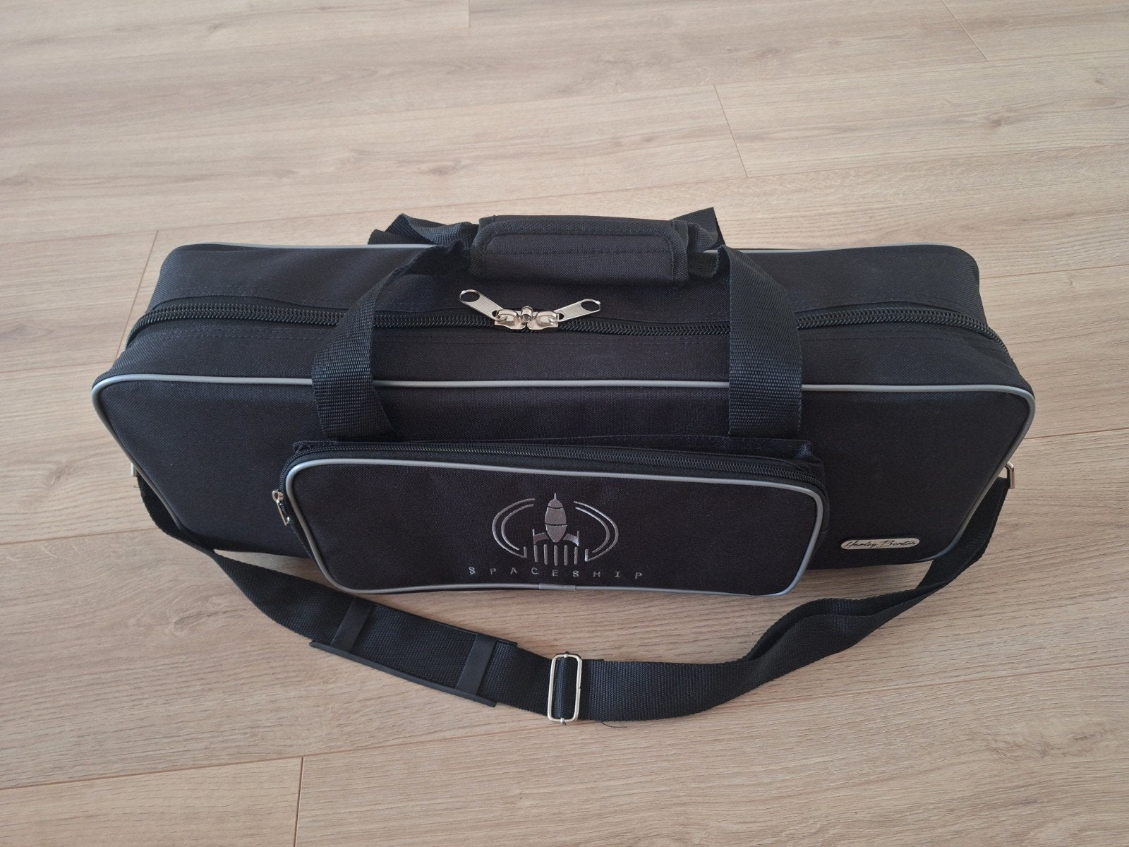 Harley Benton Spaceship 50 gitaartas voor pedalboard - Nieuw, Muziek en Instrumenten, Snaarinstrumenten | Gitaren | Akoestisch