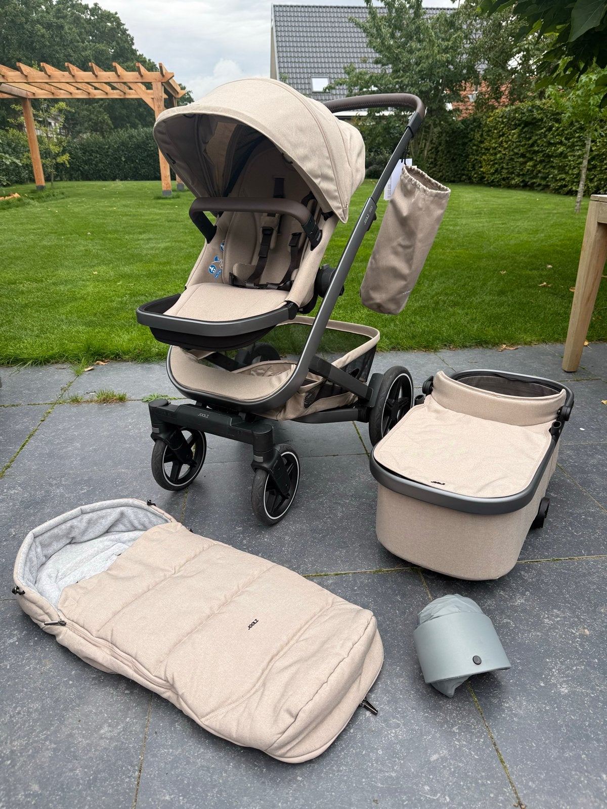Joolz Geo3 SandyTaupe +10jr garantie + voetenzak + regenhoes, Overige merken, Ophalen of Verzenden, Zo goed als nieuw, Combiwagen