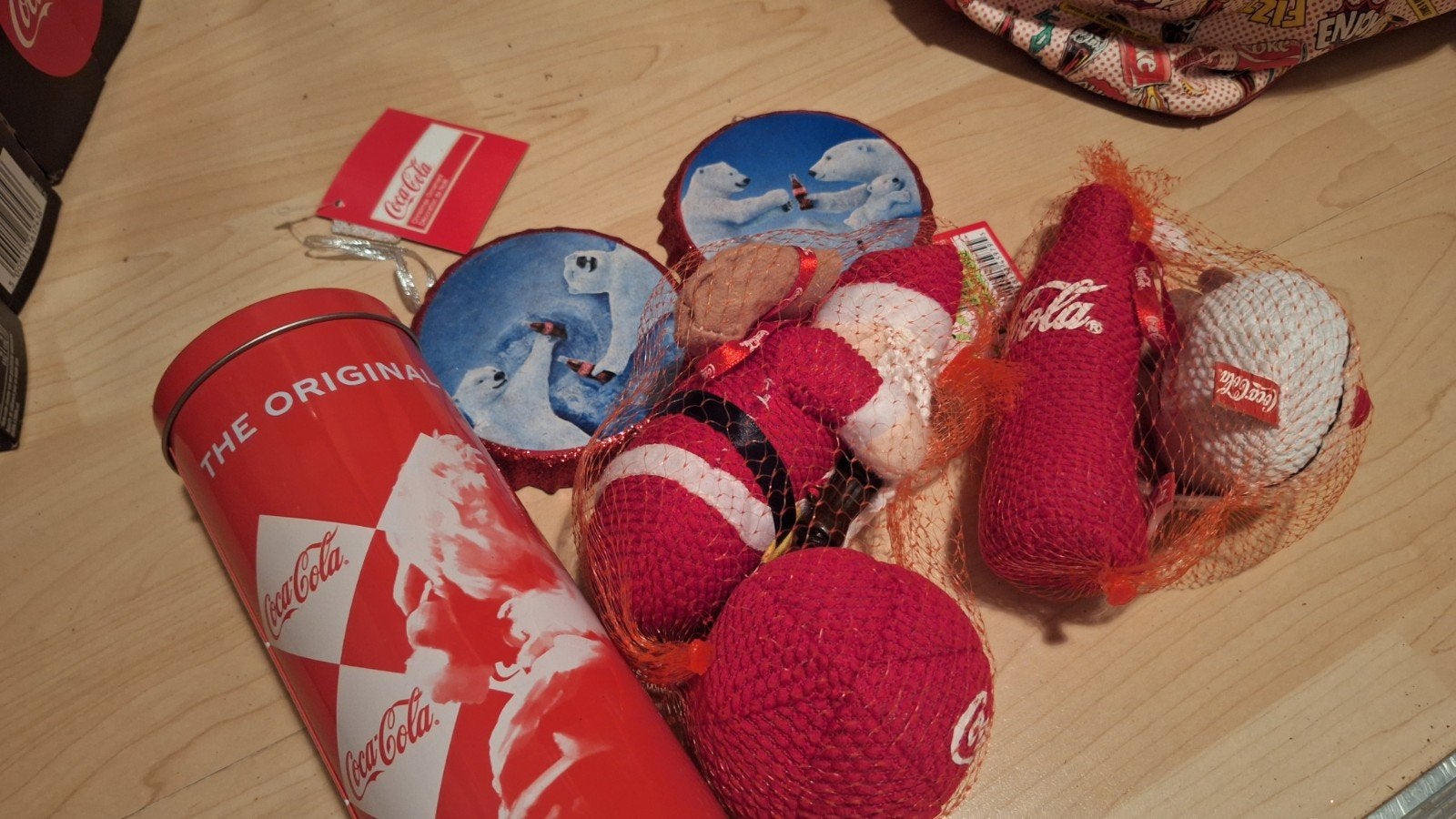 Coca-Cola kerstballen in blik. Pluche hangers, Diversen, Kerst, Ophalen, Nieuw