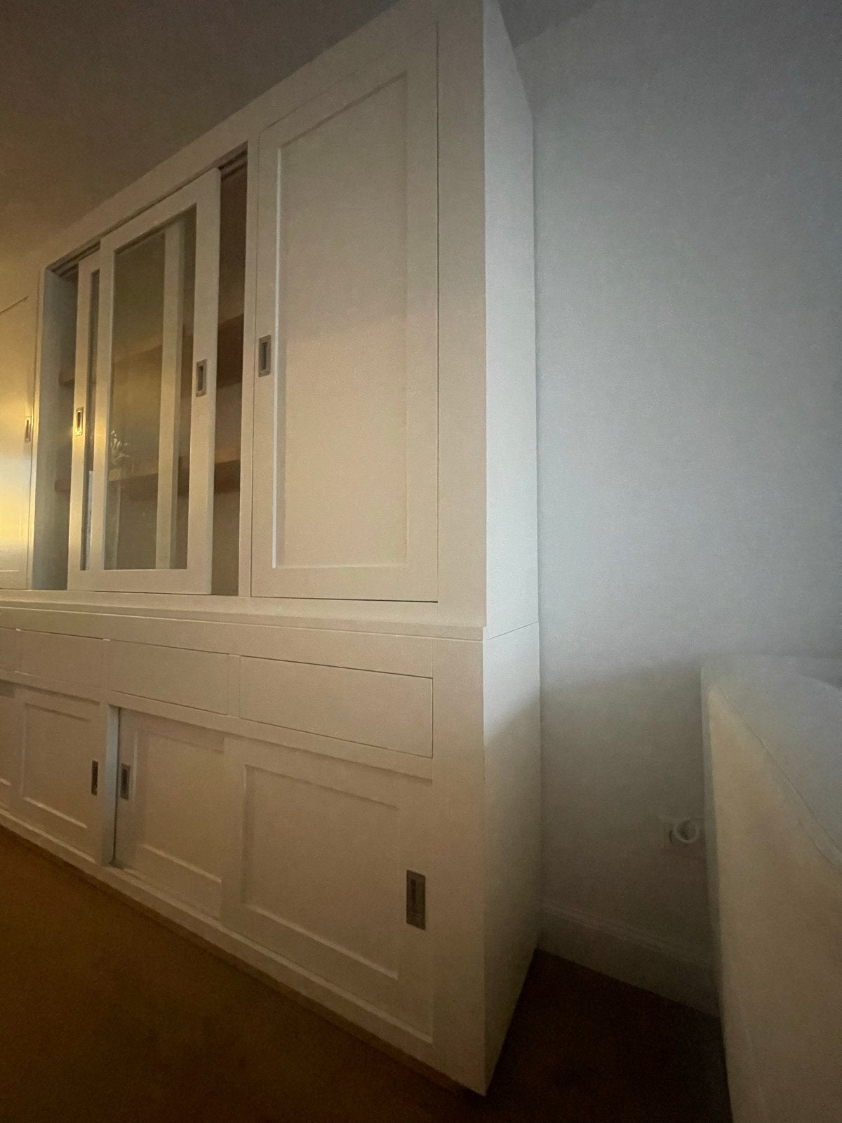 Witte kastenwand met schuifdeuren en lades, Huis en Inrichting, Kasten | Buffetkasten, Ophalen, 200 cm of meer, Zo goed als nieuw