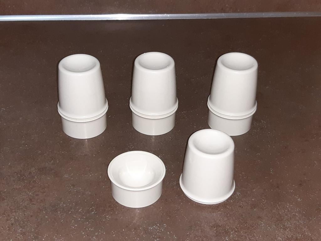 Tupperware vintage ei warmers wit / eierdoppen uitmuntend, Huis en Inrichting, Keuken | Tupperware, Ophalen of Verzenden, Wit