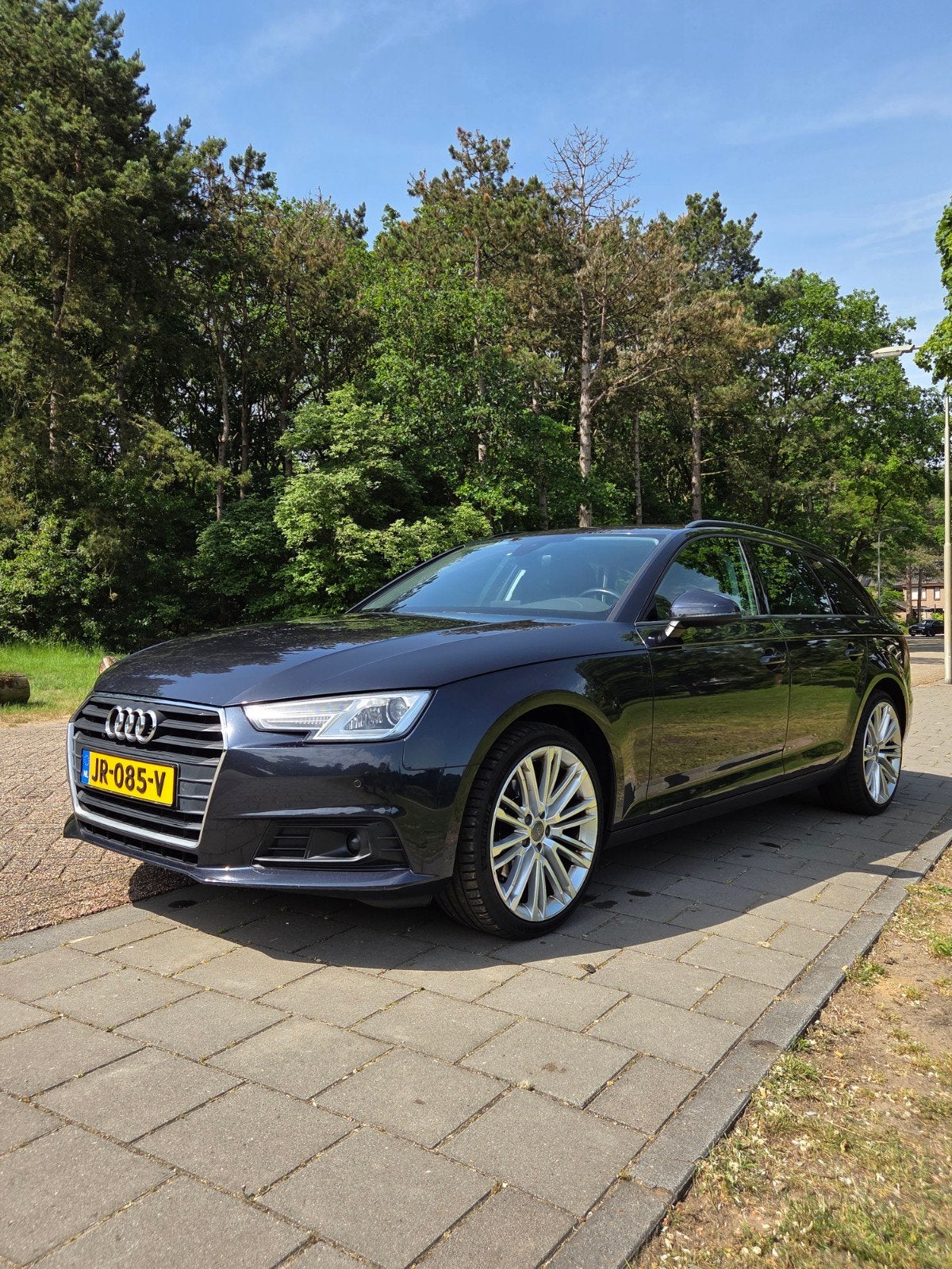 Audi A4 2.0 TDI 150pk S Tronic 2016 Blauw, Zwart, 4 cilinders, Blauw, A4